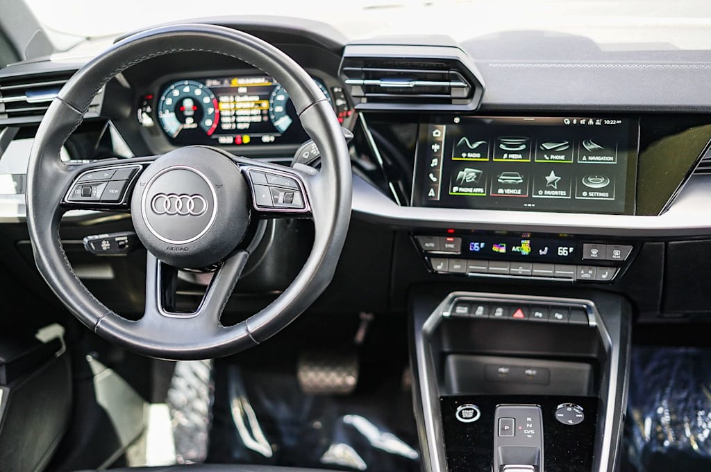 Thumbnail: 2023 Audi A3 - 2