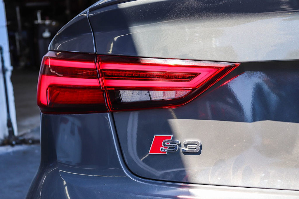 Thumbnail: 2017 Audi S3 - 11