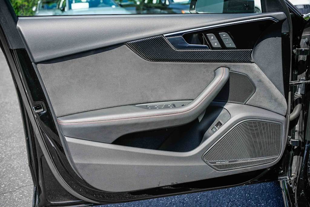 Thumbnail: 2023 Audi S4 - 24