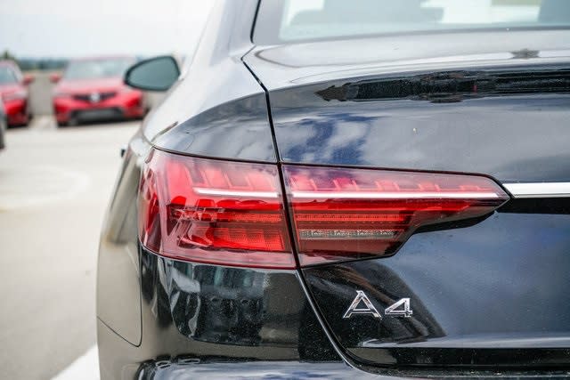 Thumbnail: 2022 Audi A4 - 11