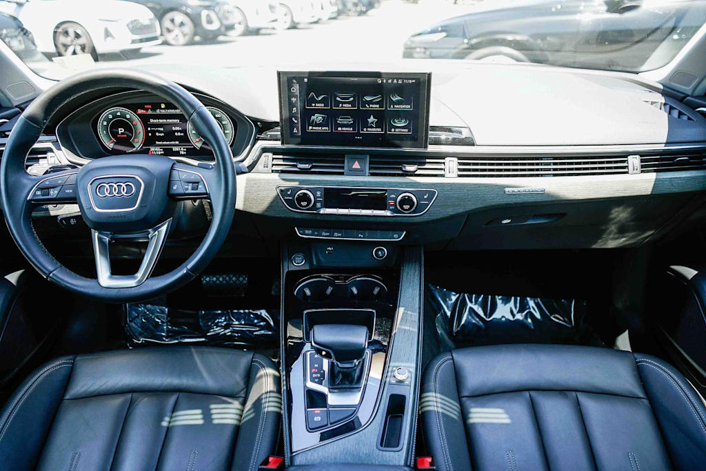 Thumbnail: 2023 Audi A4 - 2