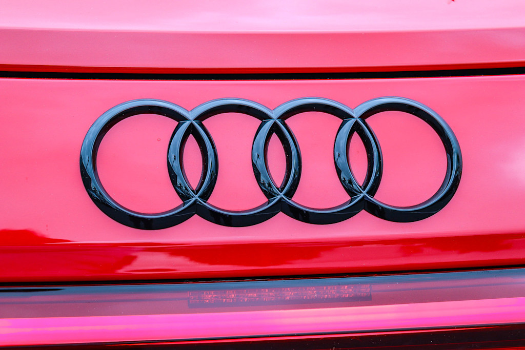 Thumbnail: 2024 Audi RS e-tron GT - 21