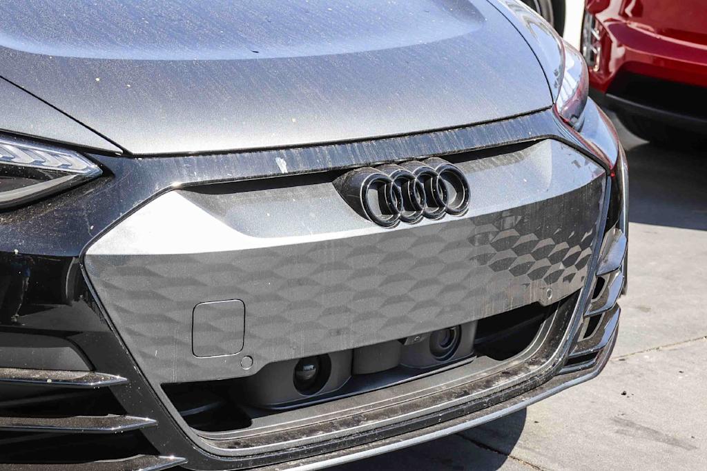 Thumbnail: 2024 Audi RS e-tron GT - 10