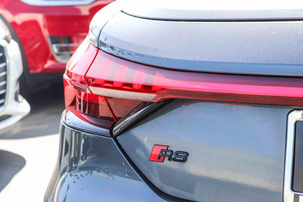 Thumbnail: 2024 Audi RS e-tron GT - 12