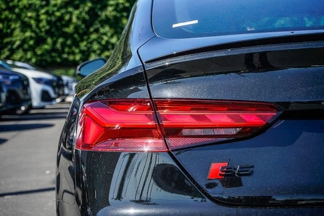 Thumbnail: 2022 Audi S5 - 22