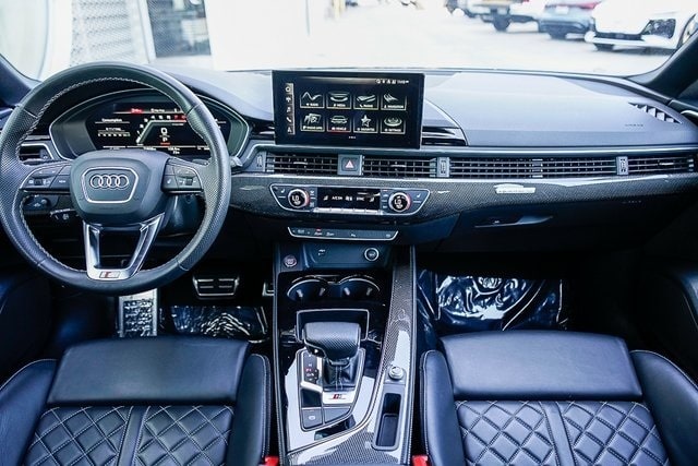 Thumbnail: 2022 Audi S5 - 2