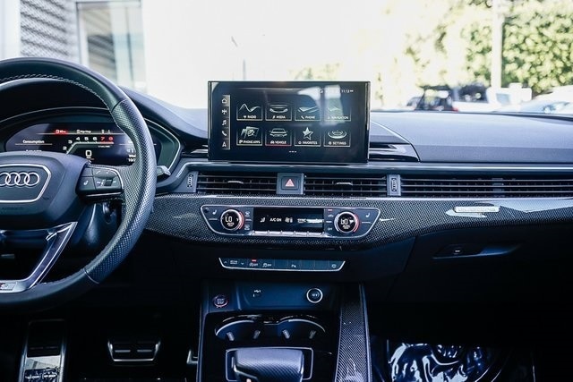 Thumbnail: 2022 Audi S5 - 8