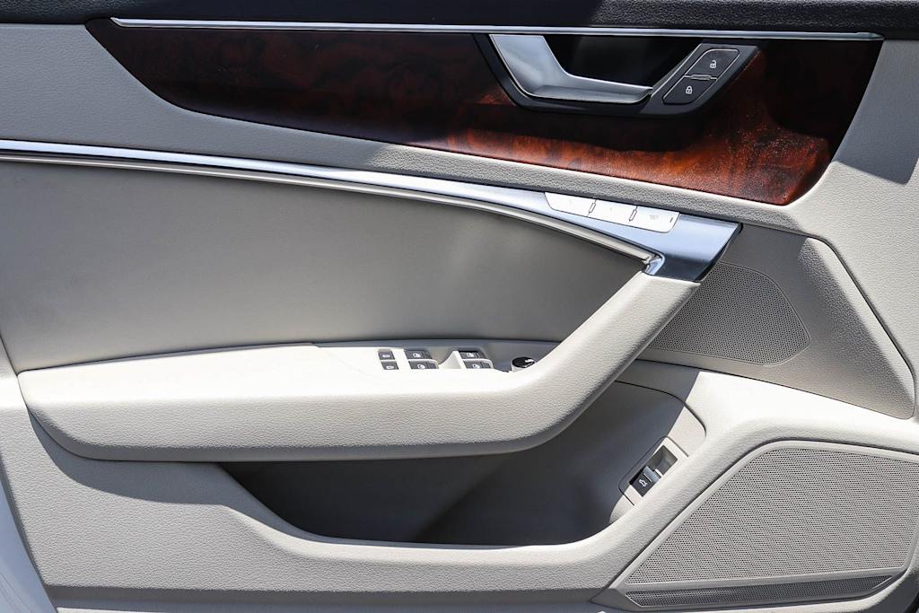 Thumbnail: 2022 Audi A6 - 26