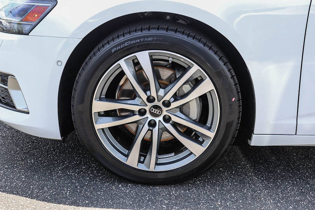 Thumbnail: 2022 Audi A6 - 6