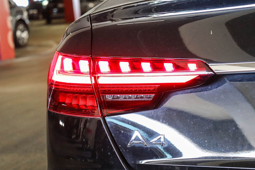 Thumbnail: 2023 Audi A4 - 4
