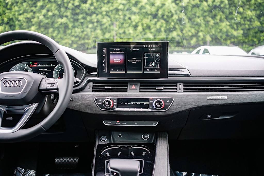 Thumbnail: 2023 Audi A4 - 8