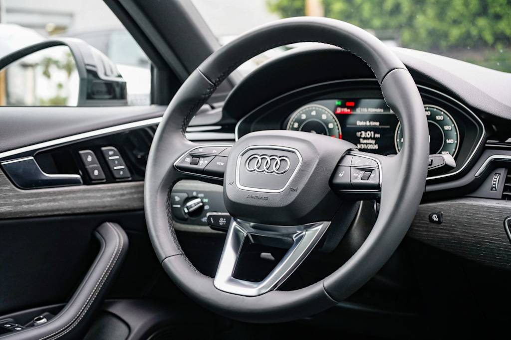 Thumbnail: 2023 Audi A4 - 12