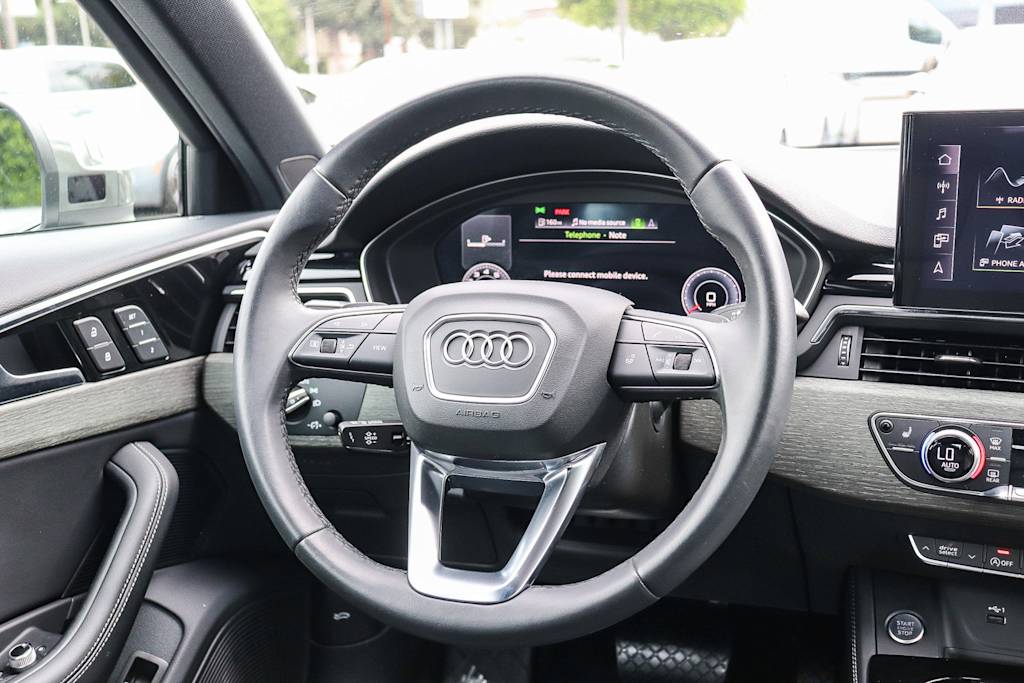 Thumbnail: 2023 Audi A4 - 13