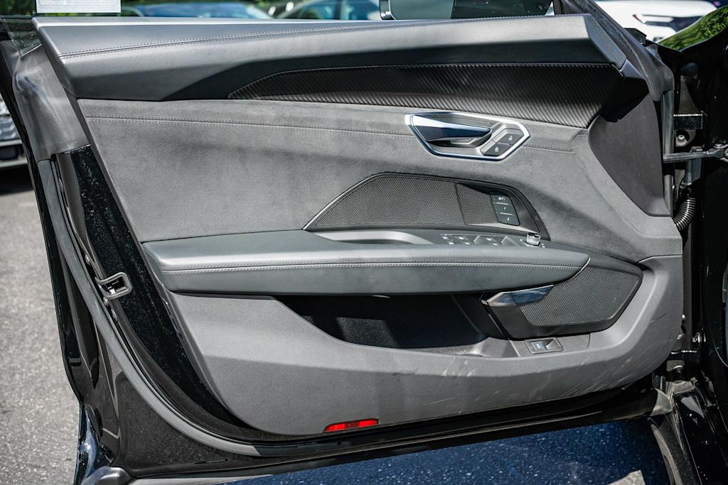 Thumbnail: 2022 Audi e-tron GT - 20