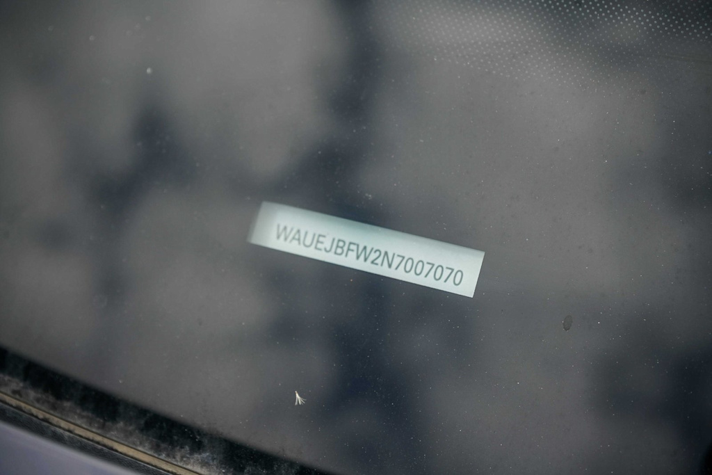 Thumbnail: 2022 Audi e-tron GT - 8