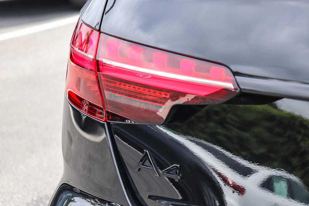 Thumbnail: 2023 Audi A4 - 22