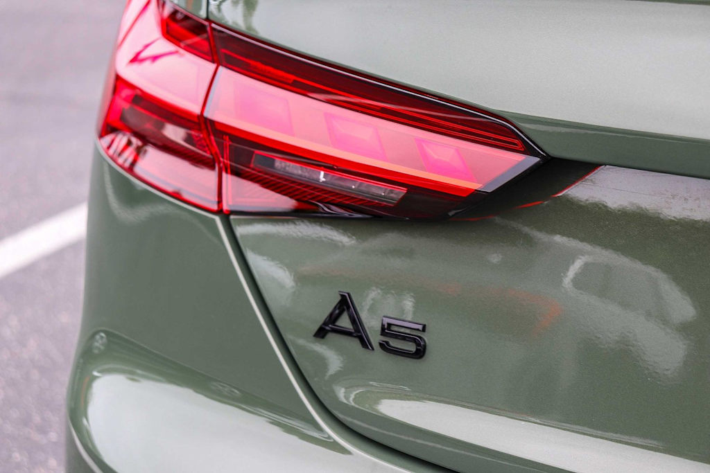 Thumbnail: 2022 Audi A5 - 22