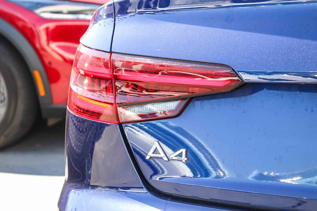 Thumbnail: 2019 Audi A4 - 12