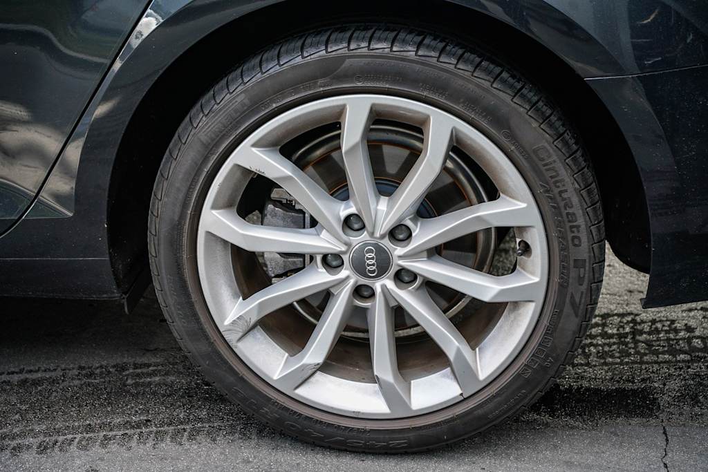 Thumbnail: 2019 Audi A4 - 5