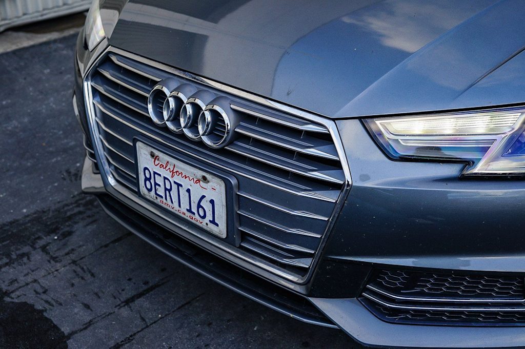 Thumbnail: 2018 Audi A4 - 4