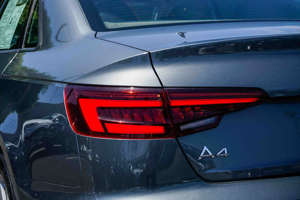 Thumbnail: 2018 Audi A4 - 21