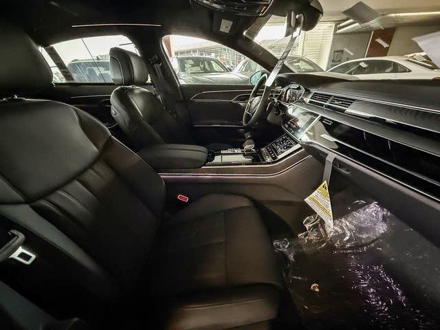 Thumbnail: 2025 Audi A8 - 8