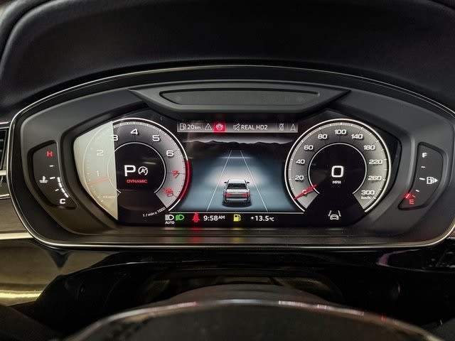 Thumbnail: 2025 Audi A8 - 24