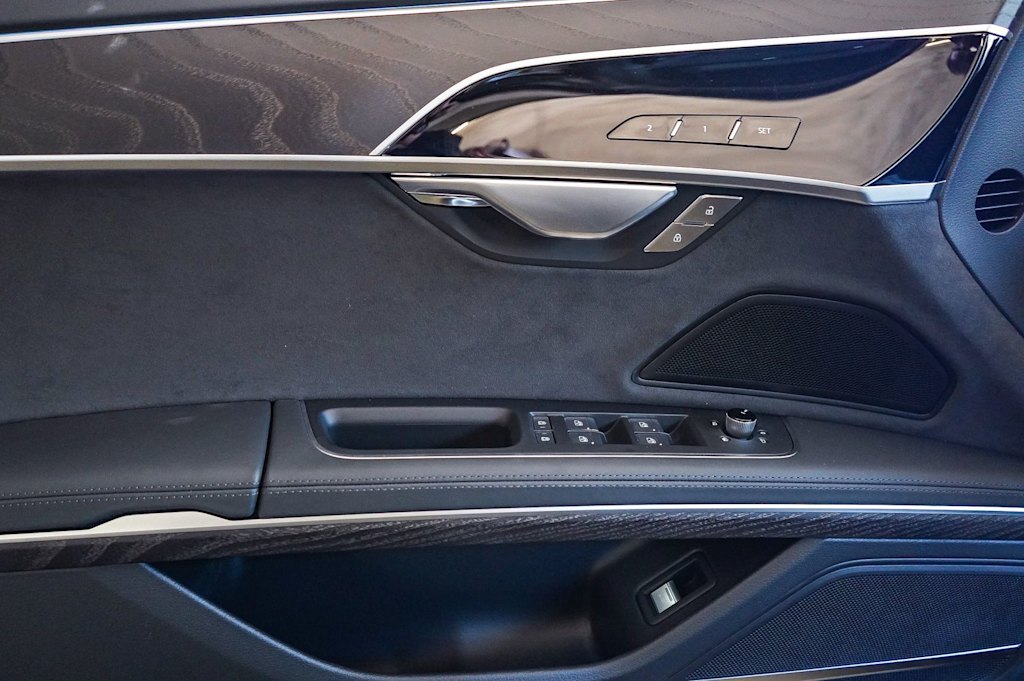 Thumbnail: 2026 Audi A8 - 25