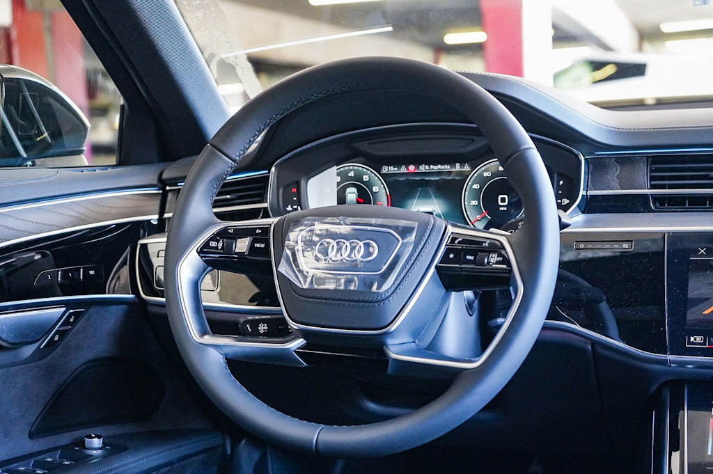 Thumbnail: 2026 Audi A8 - 12