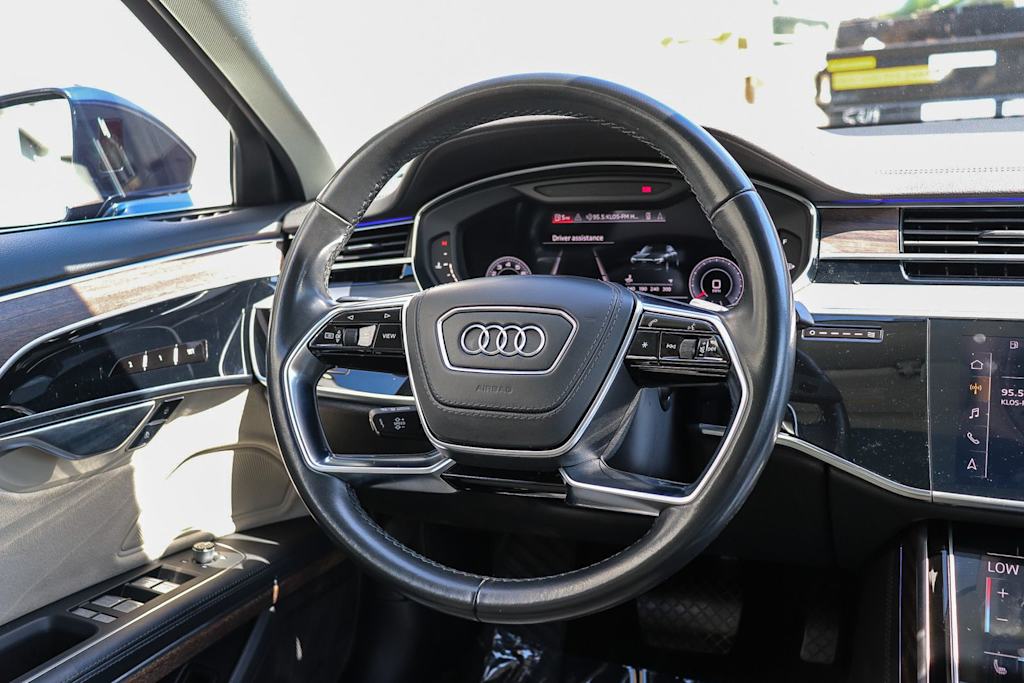 Thumbnail: 2022 Audi A8 - 11