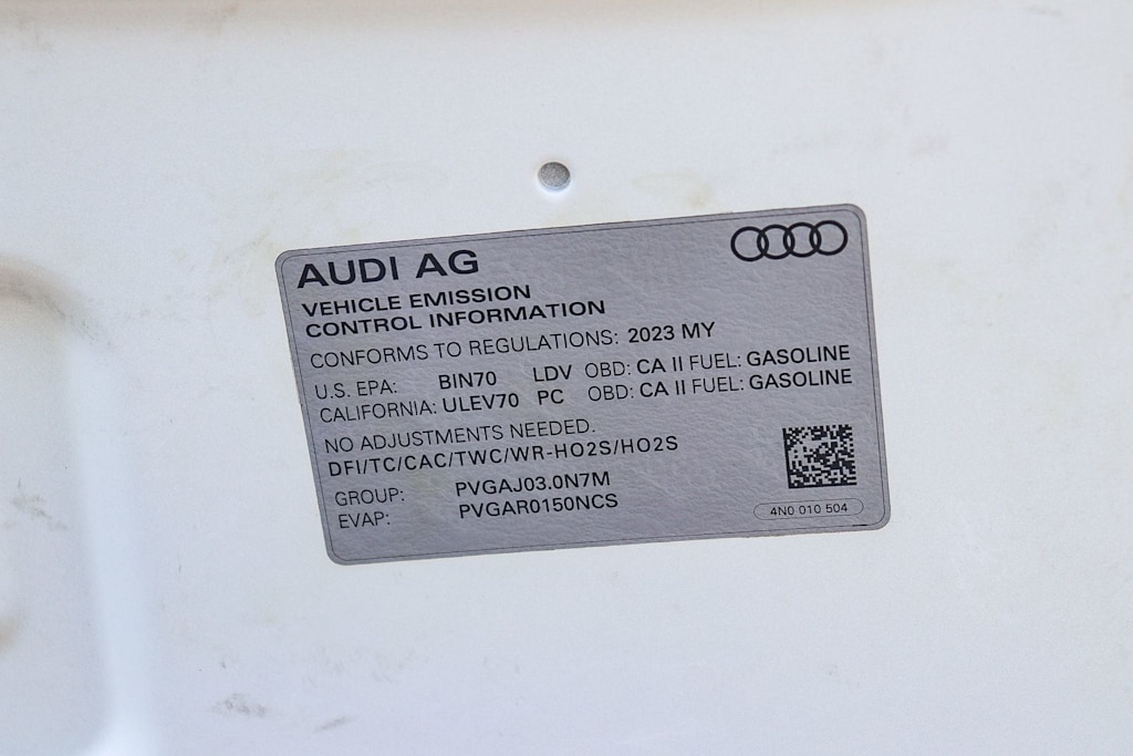 Thumbnail: 2023 Audi A8 - 17