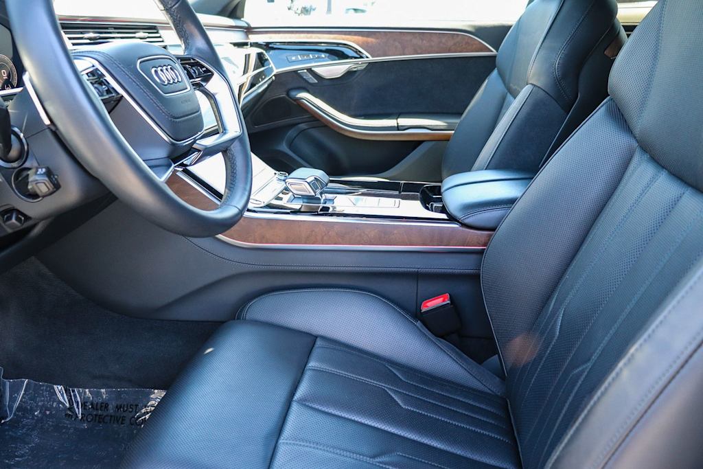 Thumbnail: 2023 Audi A8 - 11