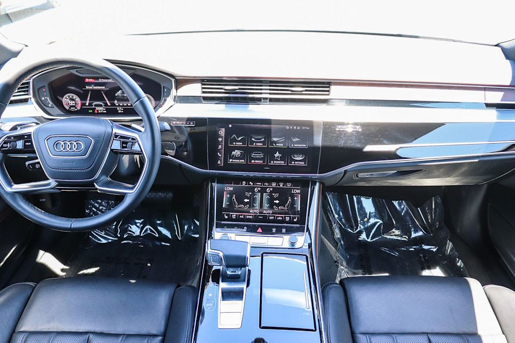 Thumbnail: 2023 Audi A8 - 2