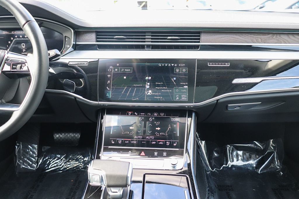 Thumbnail: 2023 Audi A8 - 7