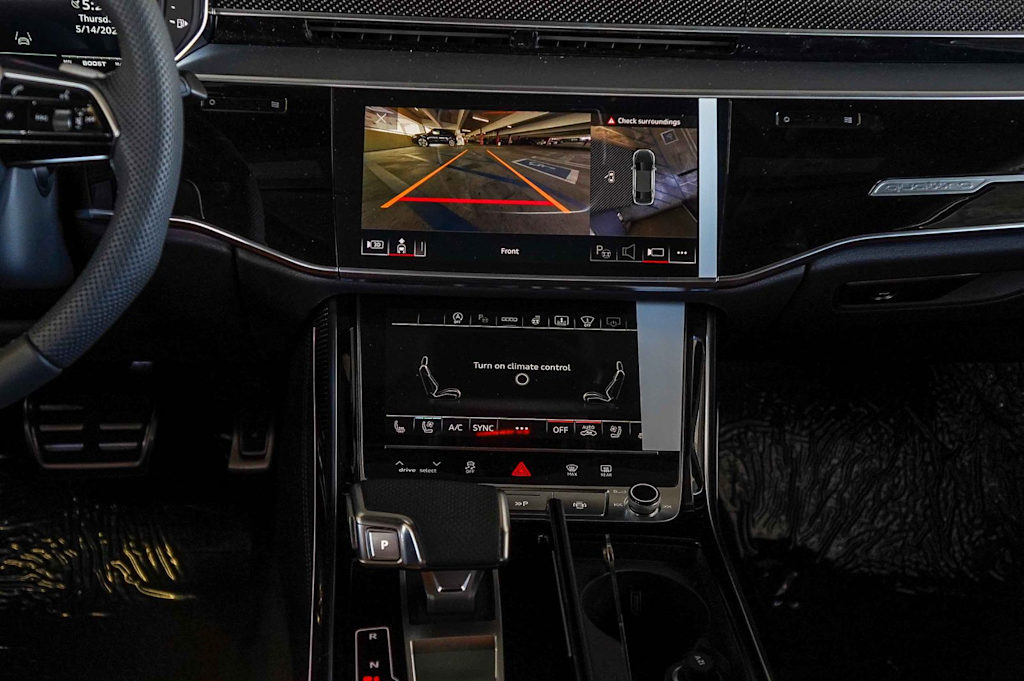 Thumbnail: 2026 Audi S8 - 12