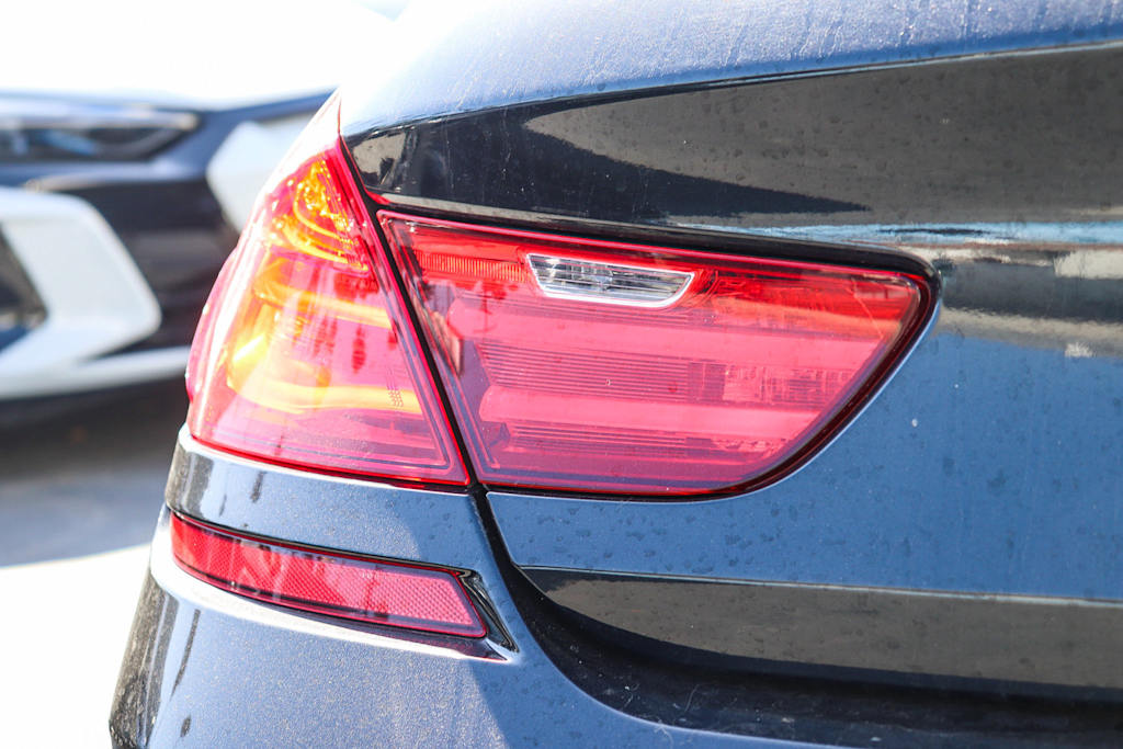 Thumbnail: 2015 BMW 6 Series - 12