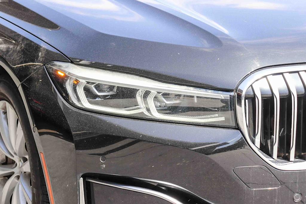 Thumbnail: 2020 BMW 7 Series - 8