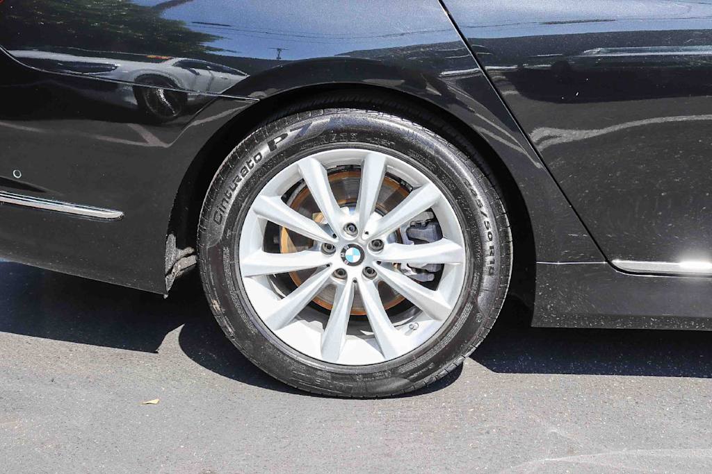 Thumbnail: 2020 BMW 7 Series - 22