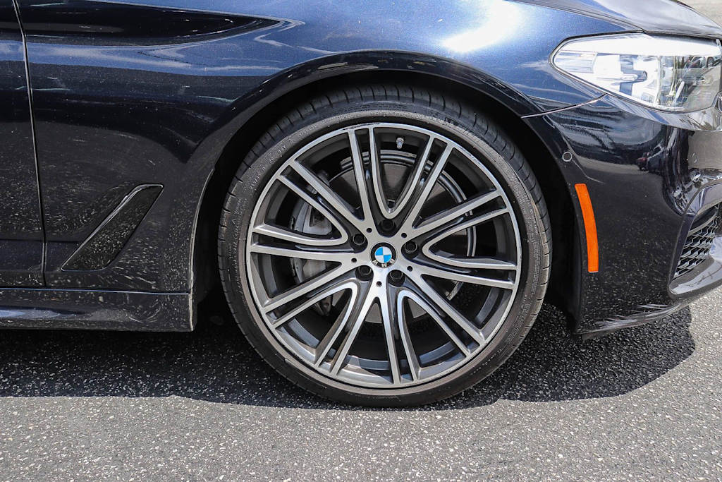 Thumbnail: 2020 BMW 5 Series - 5