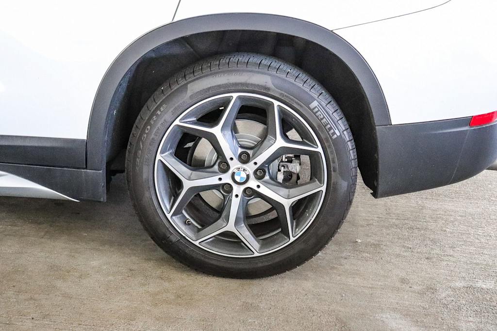 Thumbnail: 2018 BMW X1 - 11