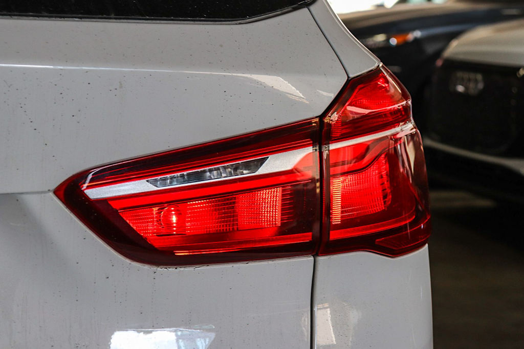Thumbnail: 2018 BMW X1 - 12