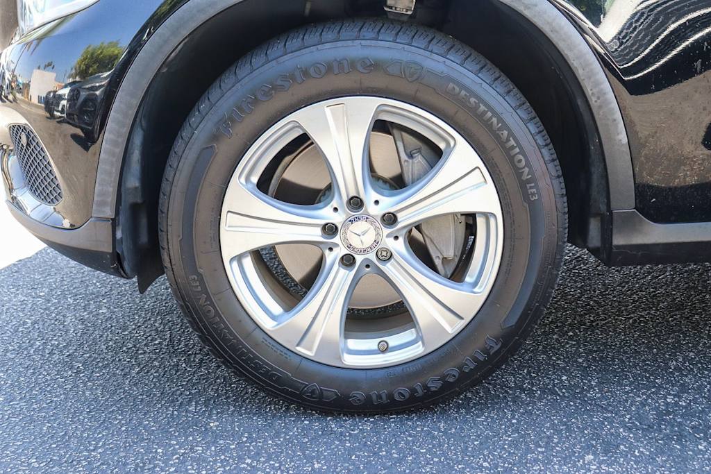 Thumbnail: 2016 Mercedes-Benz GLC - 5