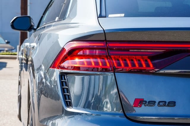 2021 Audi RS Q8 4.0T 23