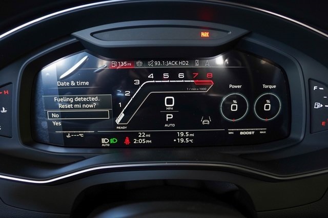 Thumbnail: 2025 Audi RS 6 - 14