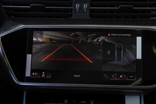 Thumbnail: 2025 Audi RS 6 - 22