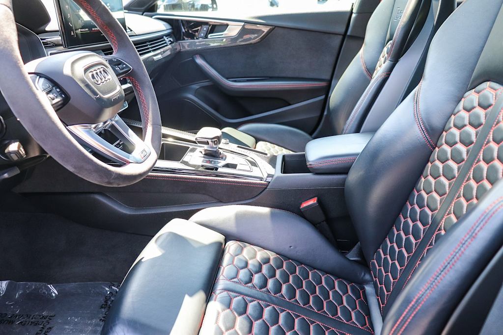 Thumbnail: 2022 Audi RS 5 - 10