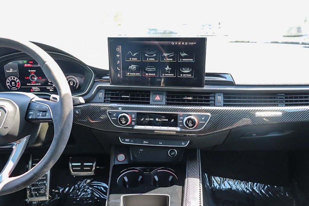 Thumbnail: 2022 Audi RS 5 - 8