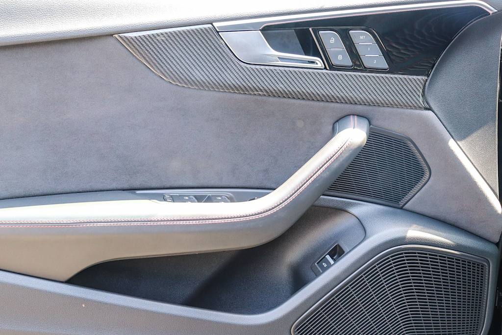 Thumbnail: 2022 Audi RS 5 - 26