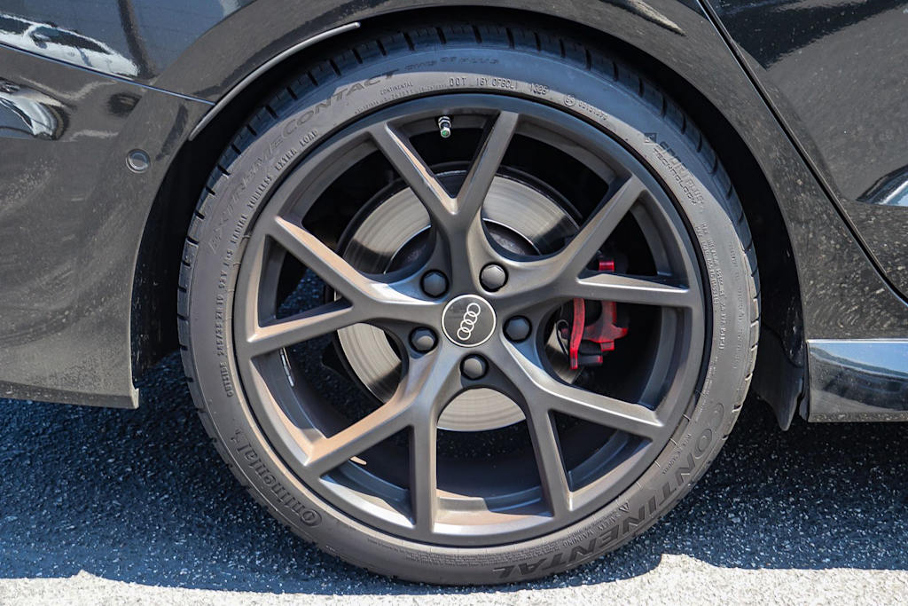 Thumbnail: 2024 Audi RS 3 - 11