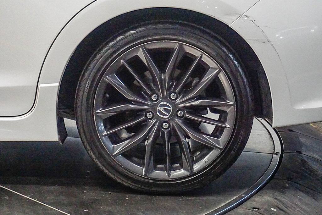 Thumbnail: 2021 Acura ILX - 22